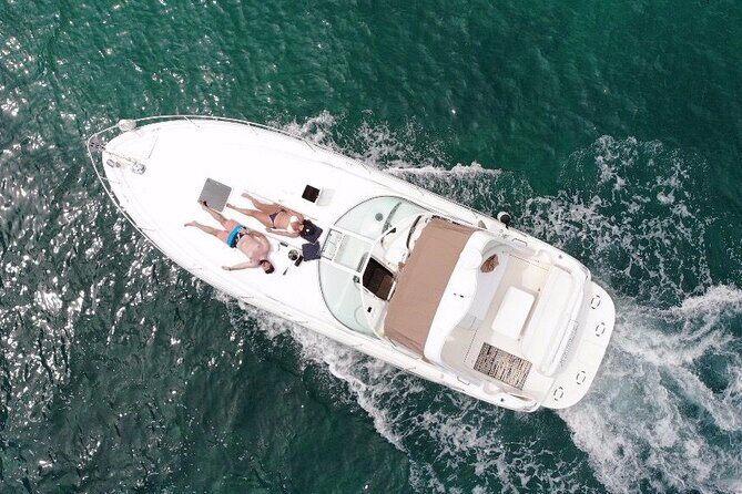 Cancun Bay Private 2-Hour on a Luxury Yacht - Overview of the Experience