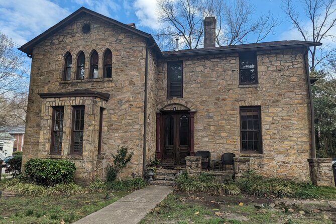 Historic Oakwood: History & Architecture Tour - A Closer Look at the Historic Oakwood Tour