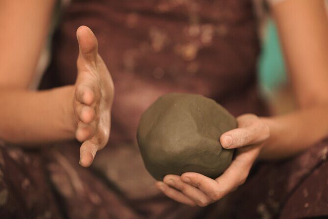 Intro to Wild Clay/Earthenware Pottery Workshop