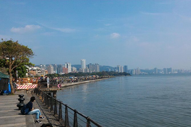One-day Yangmingshan NP Beitou Hot Spring Park and Tamsui Tour Package - Who Would Love This Tour?