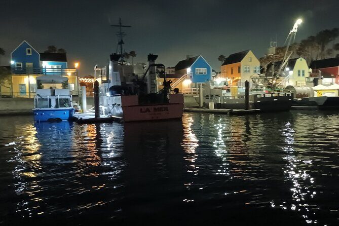 Romantic Luxury Boat Cruise with Wine Cheese Sea LionTours - The Sum Up: Who Will Love This Tour?